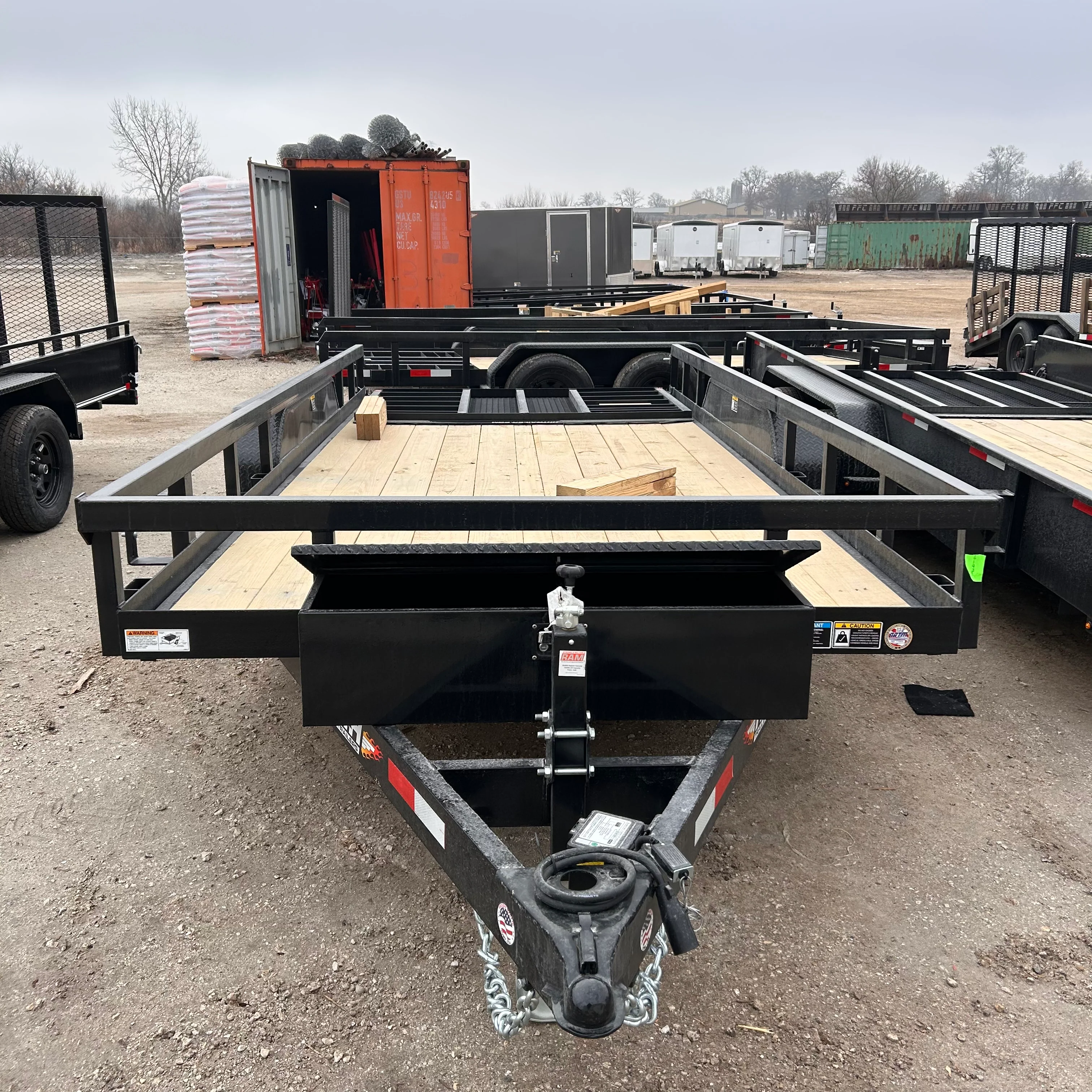 H&H Trailers H8216HTRS-100 16 FT. Landscape Trailer - Image 3
