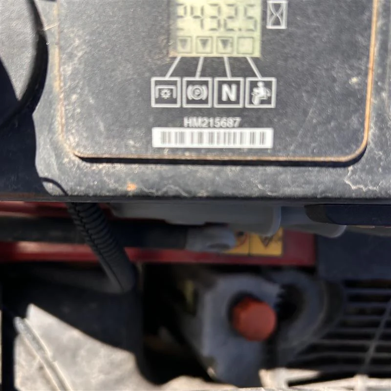 Exmark 72 In. LZS749AKC72400 Lazer Z S-Series Mower - Image 5